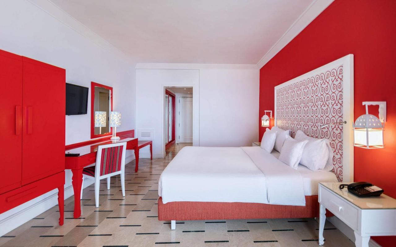Radisson Blu Resort & Thalasso Hammamet Exteriér fotografie A room at the hotel