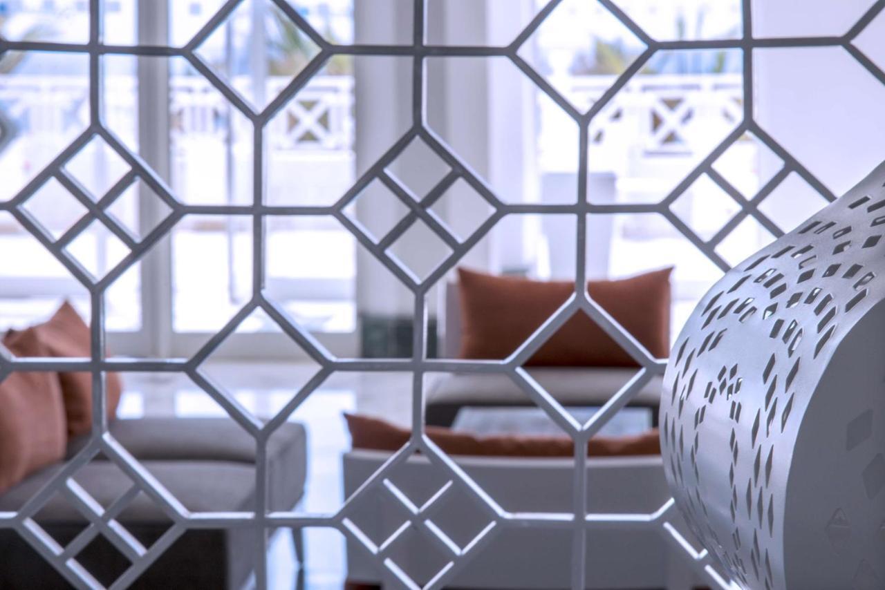 Radisson Blu Resort & Thalasso Hammamet Exteriér fotografie Laser cut metal